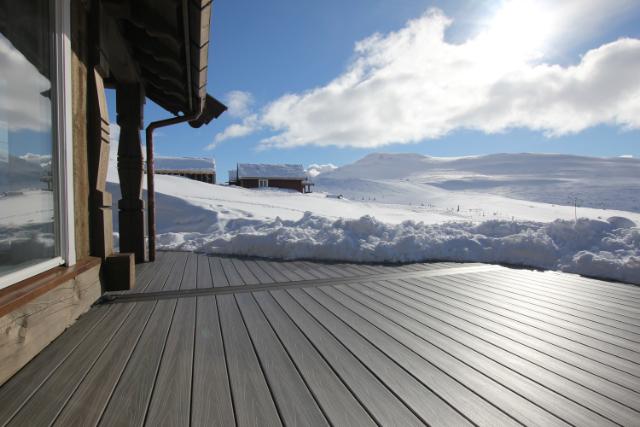 Slik tar du vare på din Fiberon kompositt terrasse i vintermånedene